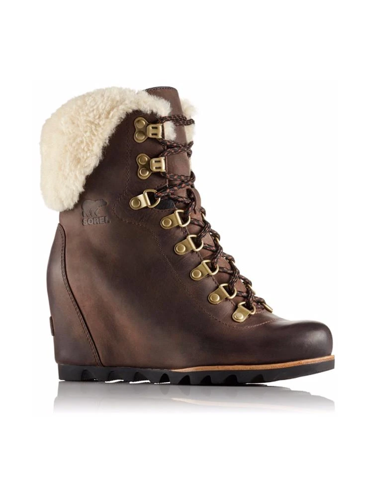 Sorel Women's Conquest Wedge Shearling Boot - Image 2