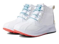 SOREL Out N About™ III Classic