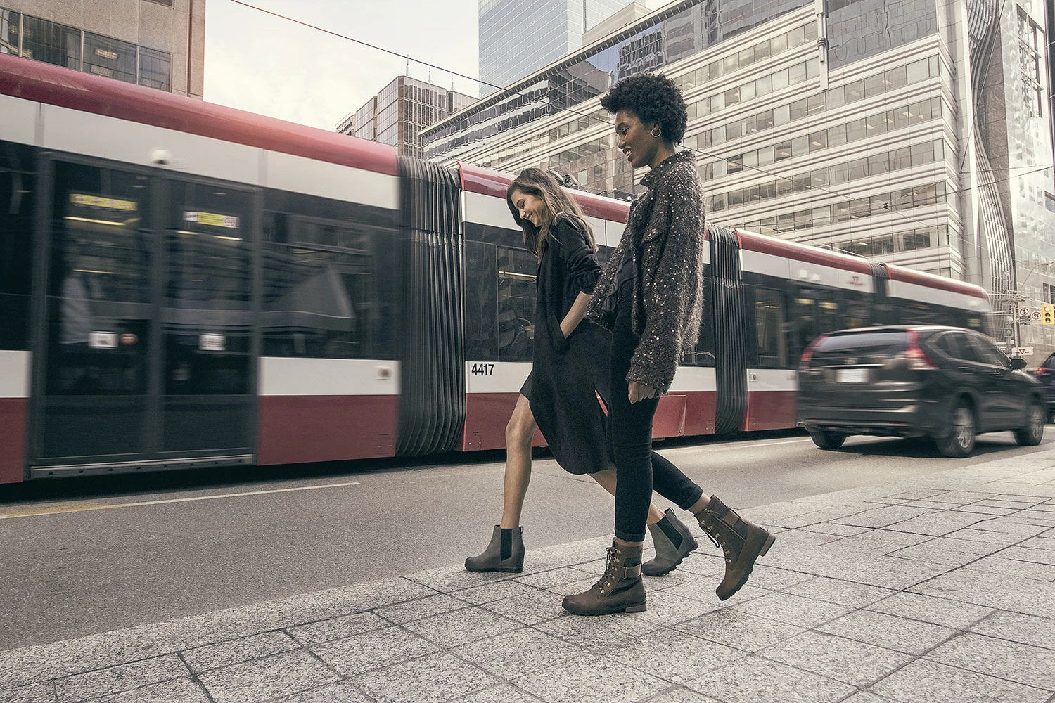 Sorel Joan Of Arctic II Wedge Chelsea Boots - Women's|-|Bottes Chelsea à Semelle Compensée Joan Of Arctic II - Femme - Image 11